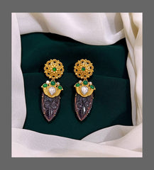 Jadau Stud with leaf pattern - KE00207