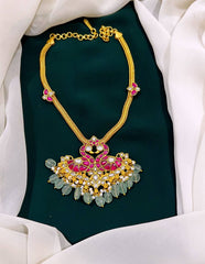 White stone Swan Pendent in Kundan Necklace - KN00158