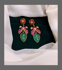 Ruby with little Green Earring in kundan - KE00211