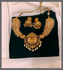 Beautiful Lakshmi Necklace With White Pearls - NN00308