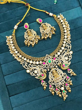 Mozonite Lakshmi Necklace With Jadau Stone - VN00182