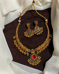 Antique Finish Kante Set With Flower Pendant - NN00996