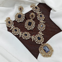 Elegant Purple Victorian Necklace - VN0068