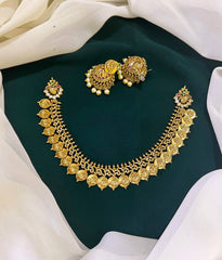 Short Kaasu mala with peacocks - NN0046