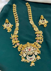 Small Lord Lakshmi with Chandbali pendent in Nakshi Haram - NH0030