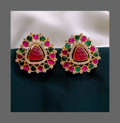 Multi Stud Earring In Kundan - KE00224
