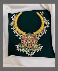 Kundan Kante Set With Rice Pearls - KN00258