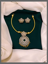 Beautiful Nakshi Necklace With Earrings - NN00397