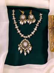 Elegant Victorian Necklace - VN00121