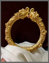 Peacock Kada in Kundan - BG00248