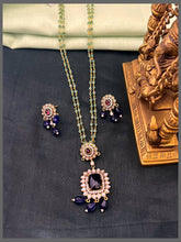 Flower Victorian Pendant with 2 Layer Pearl Haram - PB00517