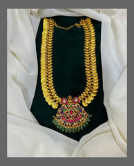 Kaasu Malla with Lakshmi in Kundan Haram - KH00155