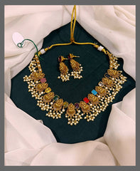 Lakshmi with Multi colour Necklace in Nakshi - NN00555