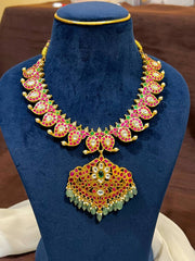 Jadau Mango Double Sided Short Necklace - KN00482