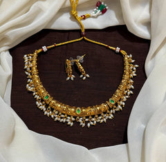 Kante Set With Pota Stone And Rice Pearls - NN00188