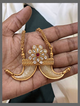 Nakshi Long Puligoru Pendant With Long Chain - NH00258