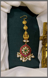 Lakshmi and Flower Maang Tikka With Pearls - HA00172