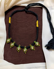 Jadau Mango Pendant Black Dori - BD00133