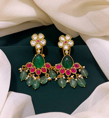 Emerald hanging Earring in Kundan -KE00180