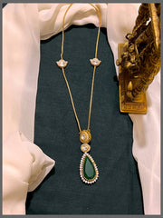 Elegant Stone Pendant with Necklace in Diamond - DN0059