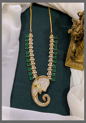 Emerald and White Stone Haram With Elephant Pendant In Daimond - DH0048