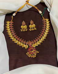 Lakshmi Kaasu in Antique polish with Kempu Stones - NN0011