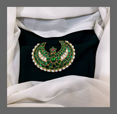Emerald Pendent with Rice Pearl in Kundan - KP00110