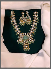 Elegant Victorian Necklace With Mint Pearls - VN00117