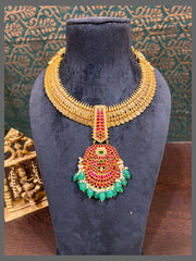 Small Kasu Necklace With Jadau Kundan Pendent - KN00505
