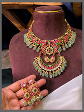 Multi Colour Antique Neckalce in Kundan - KN00548