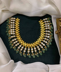 Jadau Double Leaf Necklace in Gold Polish - KN00590