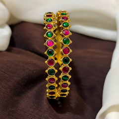 Jadau Round Stone Vintage Model Bangles - BG00681