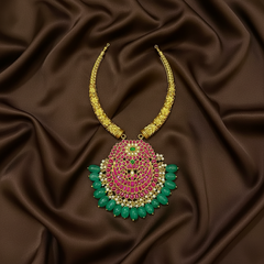 Jadau Pendant with Kante Set - KN00668