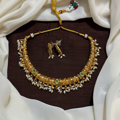 Kante Set With Pota Stone And Rice Pearls - NN00220