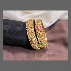 Antic Small detailing Bangle - BG00109