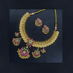 Kaasu In Jadau With Pendants - KN00629
