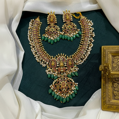 Antique Victorian Polish WIth Lakshmi Pendant And Guttipusalu - NN00878