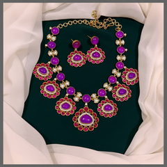 Beautiful Purple Stone Flower In Kundan Neckalce - KN00411