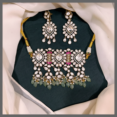 Beautiful White Chokar in Kundan - KN00509