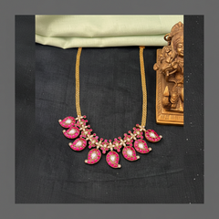 Elagant Jadau Mango Necklace In Kundan - KN00577