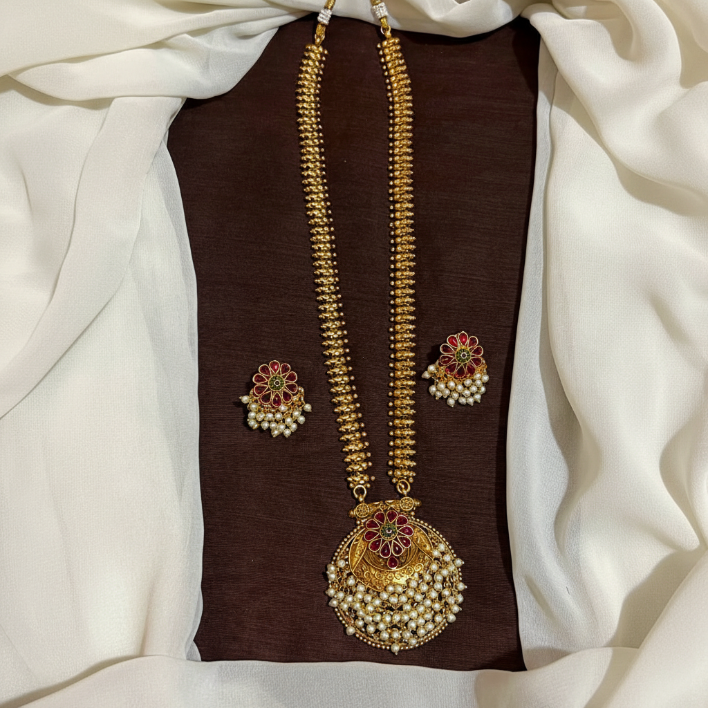 Nakshi Long Chain With Flower Pendant - NH00141