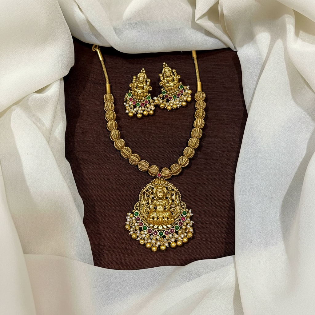 Nakshi lakshmi Pumpkin Pattern Gold Beads With Earrings - NN00947