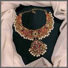 Beautiful Flower Kundan Necklace With Pearls - KN00535
