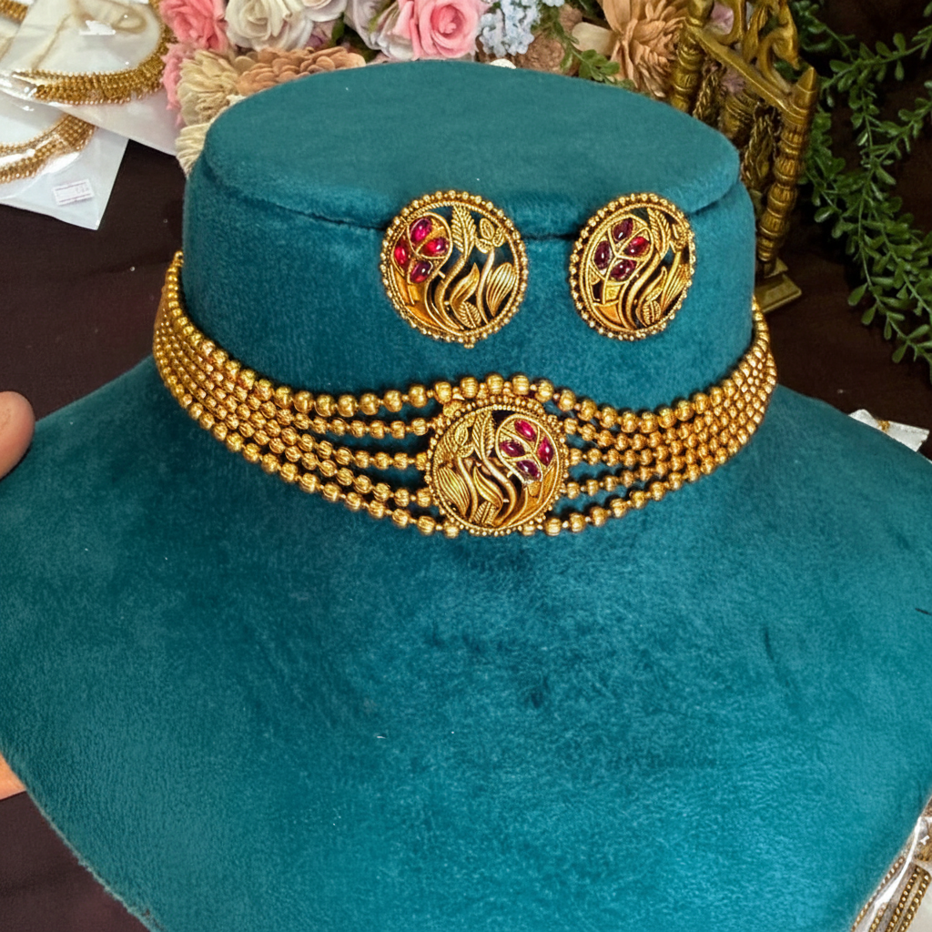 Rashmika Mandanna Gold Replica Choker - NN00902