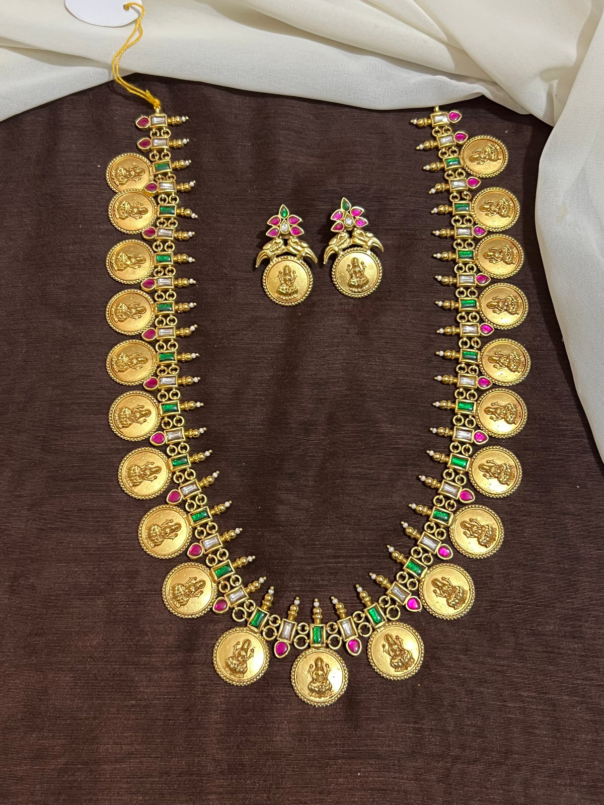 Lakshmi Bottu Kaasu In Gold Polish Mid Length - KH00359