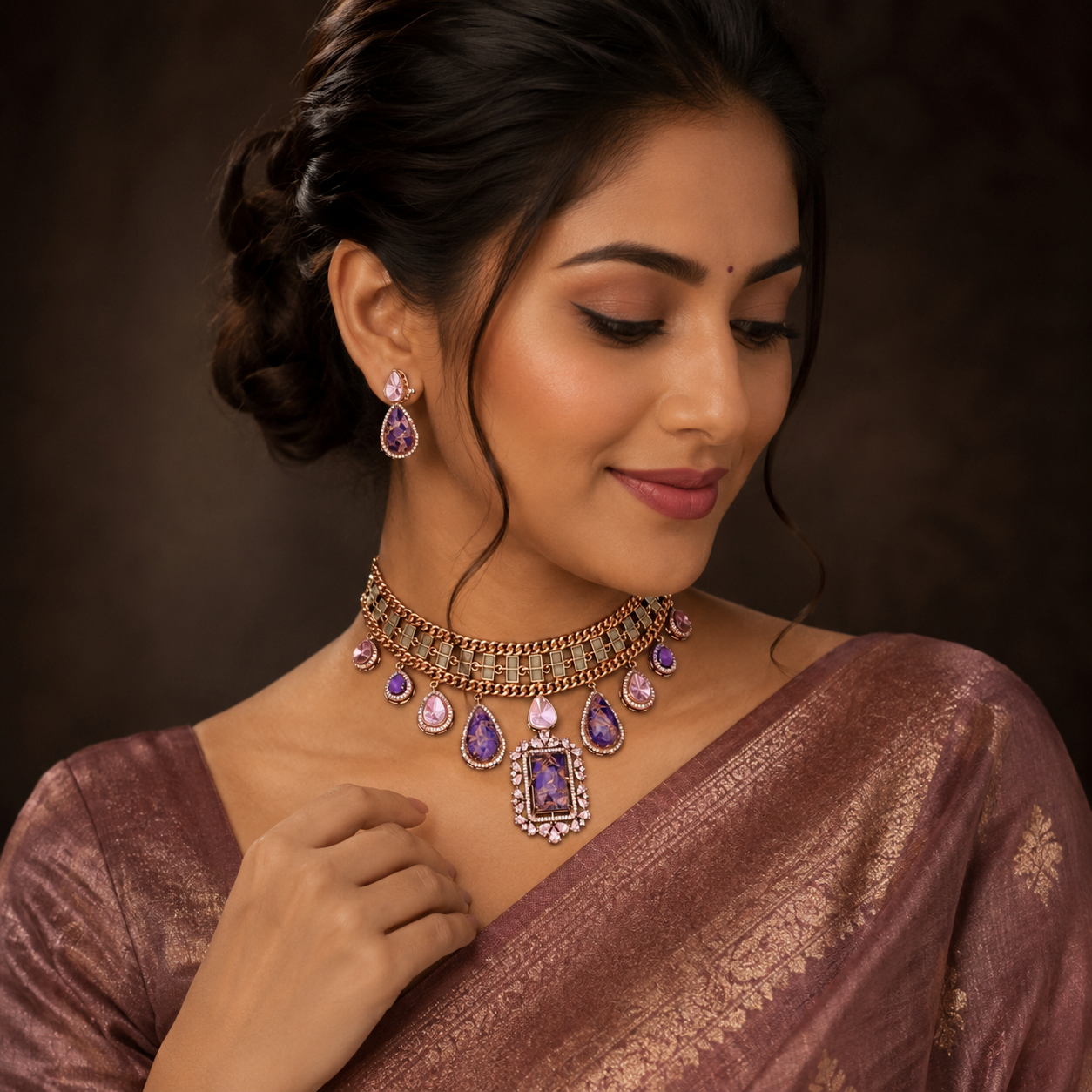 Elegant Victorian Necklace With Earrings - VN00165
