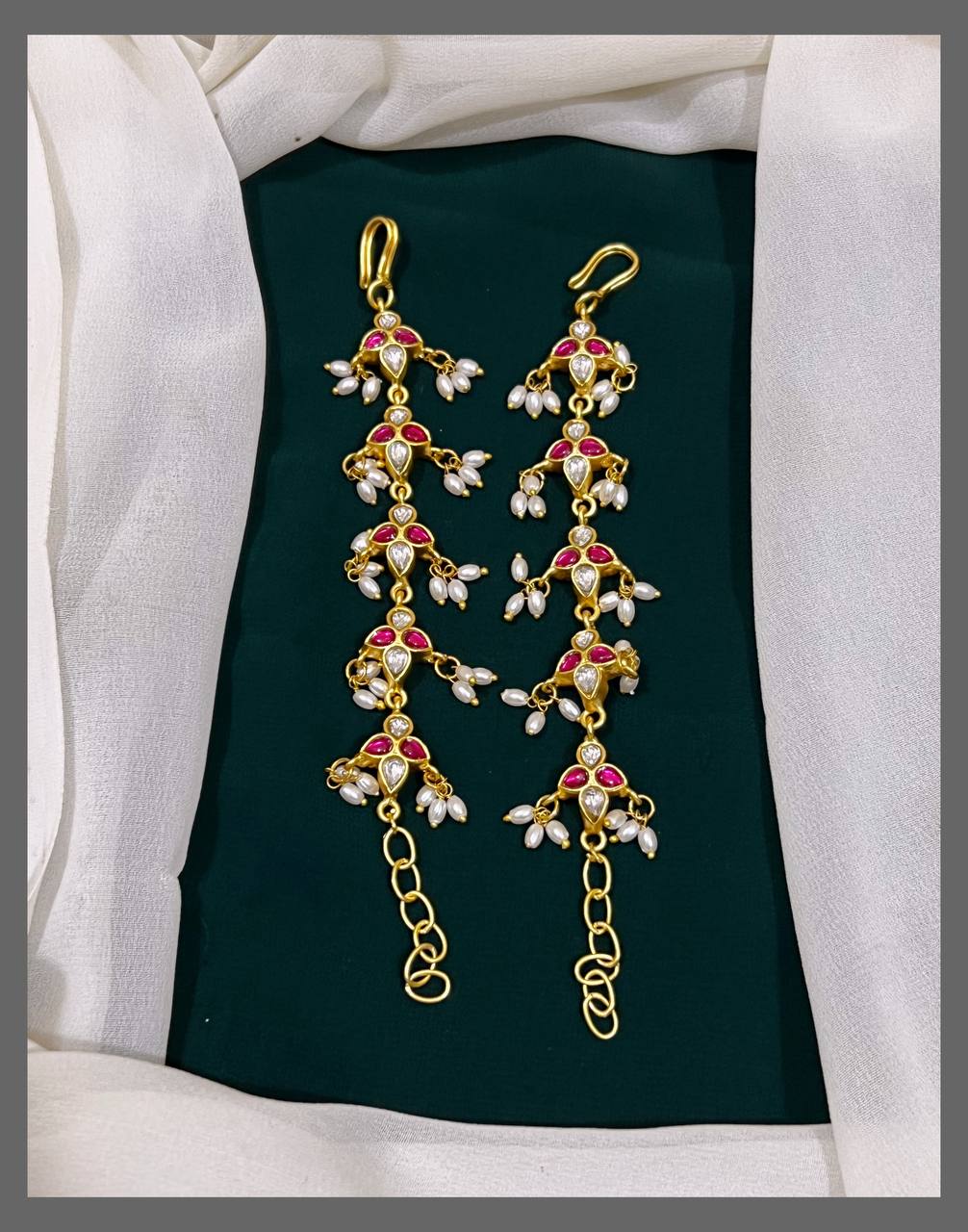 Ruby and White Flower Matilu in Kundan - : MT0059