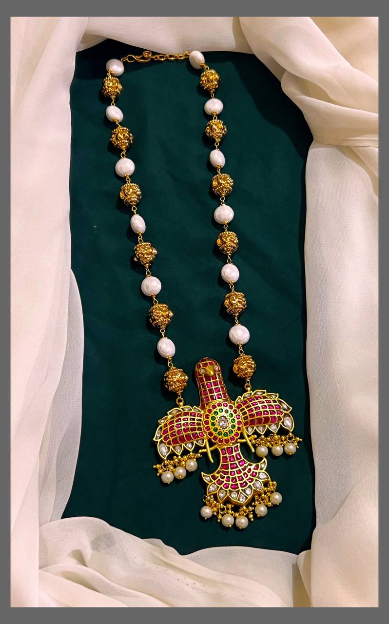 White and Golden Pearl with Kundan Pendent - PB00191