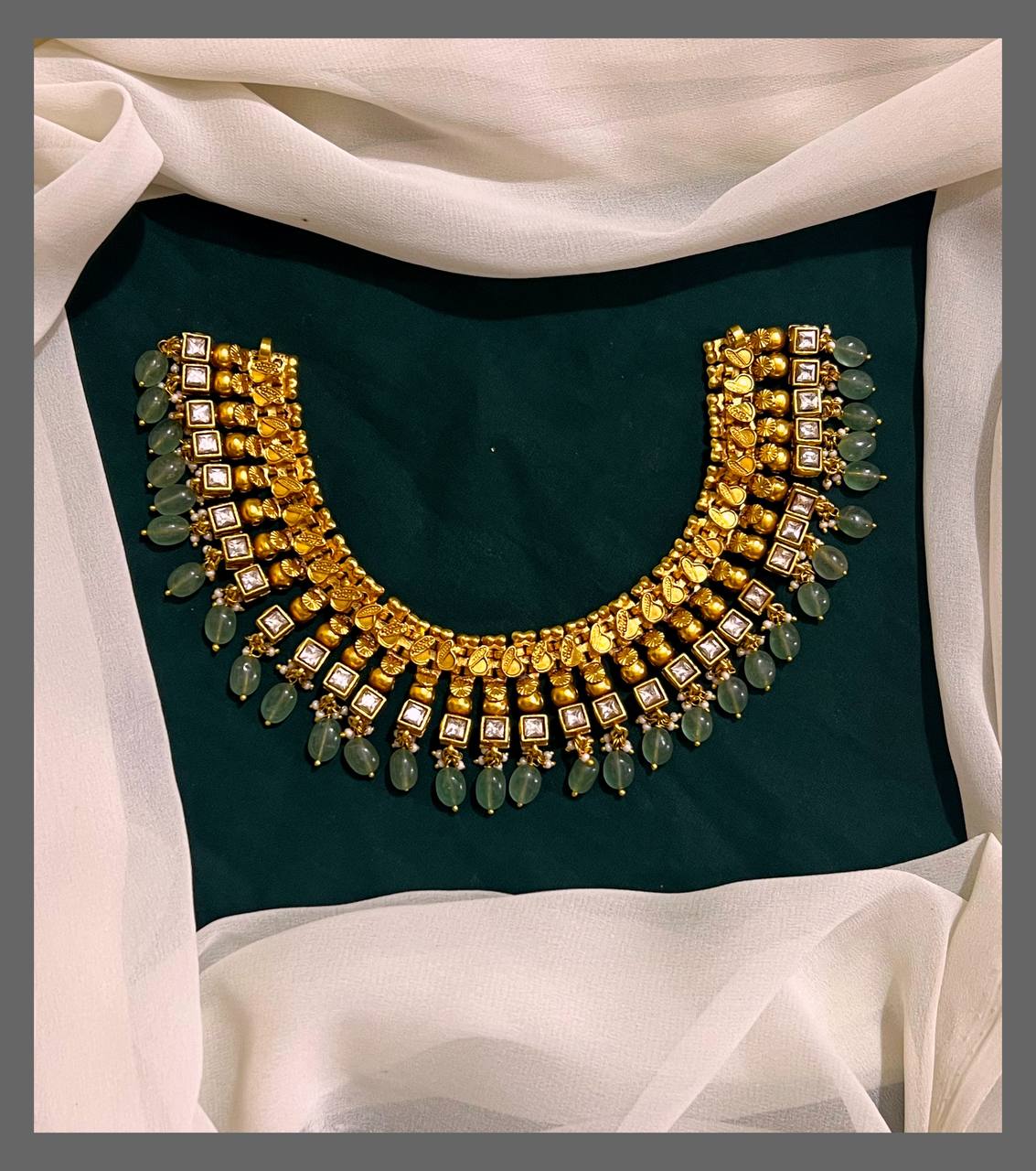 Jilebi Necklace in kundan - KN00493