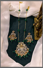 Green Pearl with Victorian pendent - PB00220